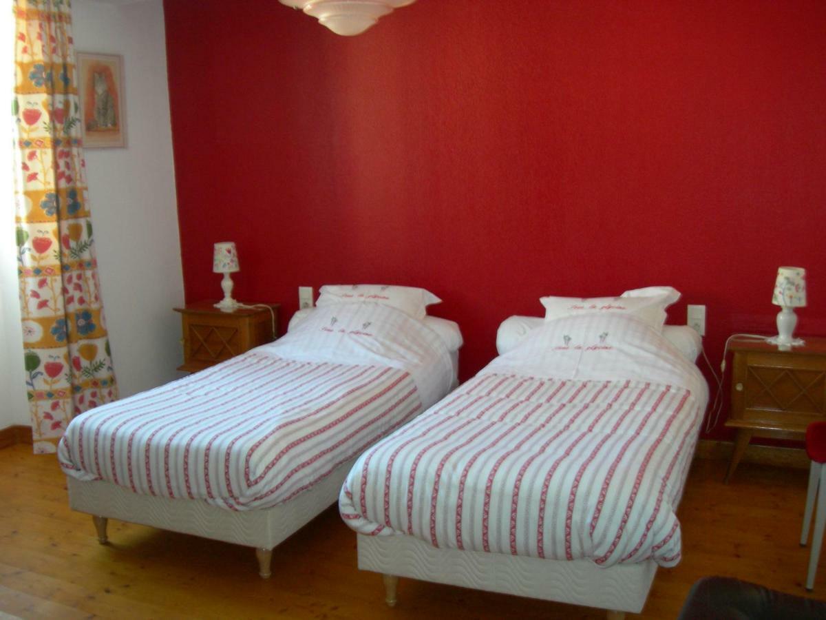 Sous La Glycine Bed & Breakfast Mielan Exterior photo