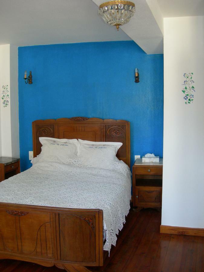 Sous La Glycine Bed & Breakfast Mielan Exterior photo